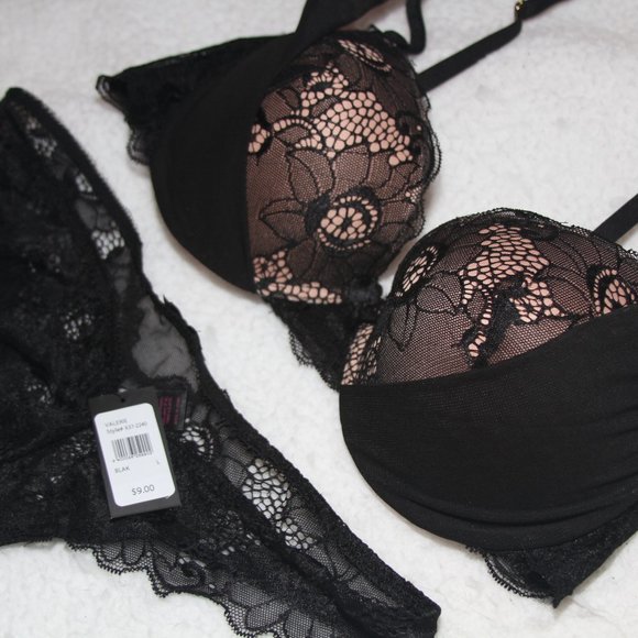 Frederick's of Hollywood Valerie Push Up Bra & Thong Set 36C/L - Picture 6 of 10